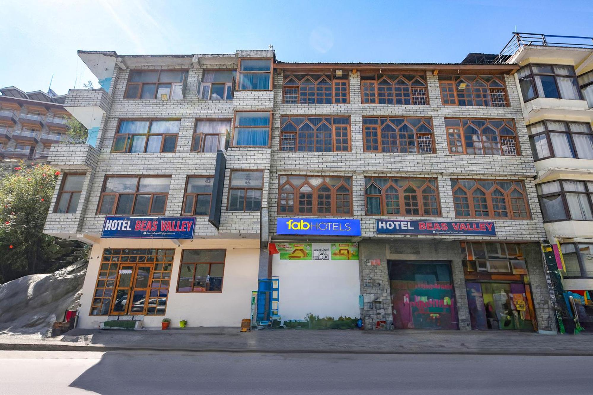 Fabhotel Beas Valley Manāli Buitenkant foto