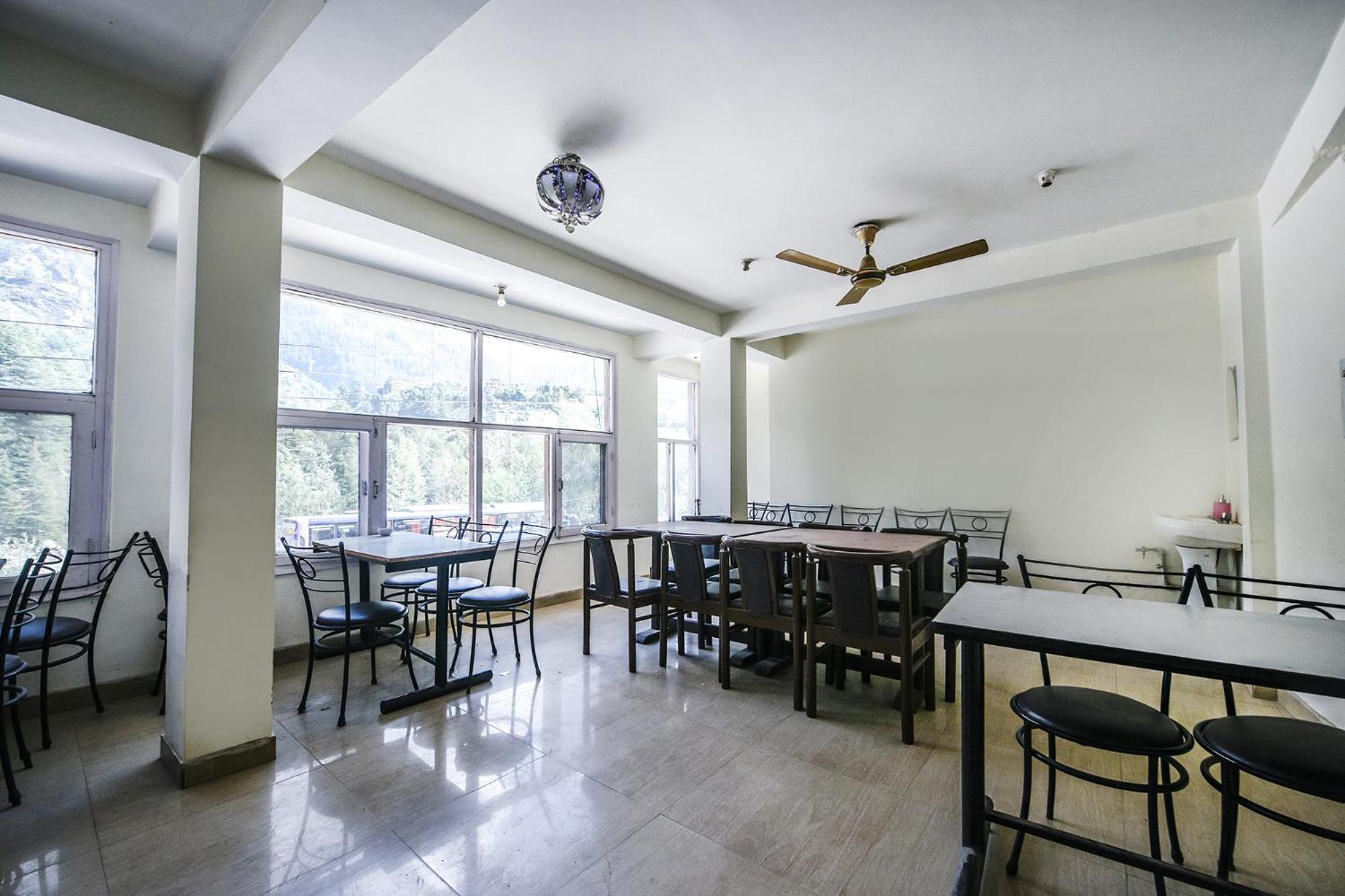 Fabhotel Beas Valley Manāli Buitenkant foto